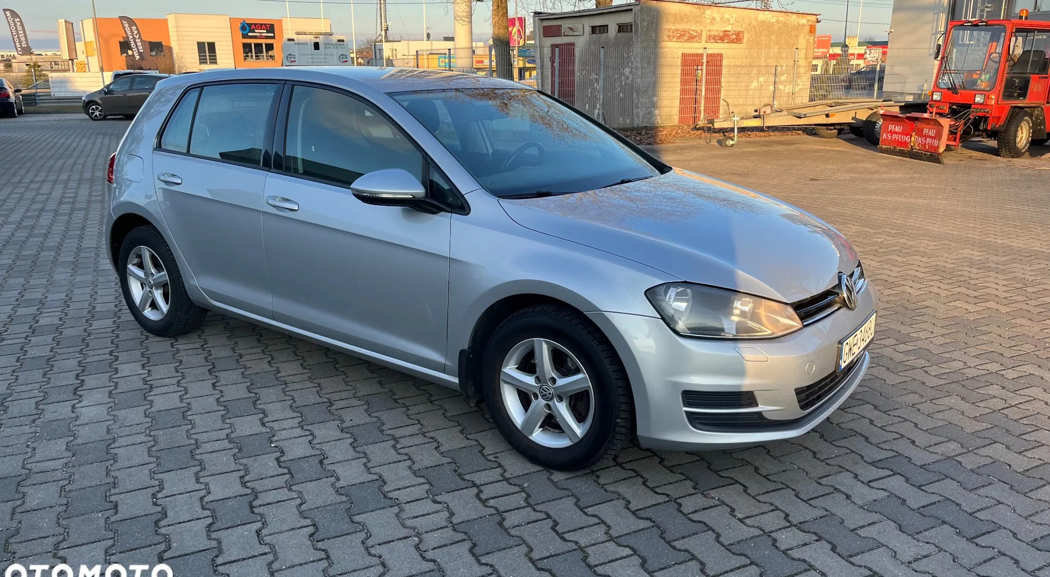 pomorskie Volkswagen Golf cena 29900 przebieg: 210000, rok produkcji 2014 z Bieżuń